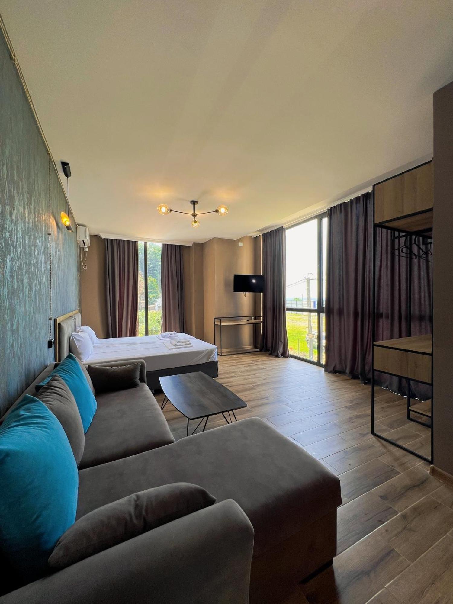 فندق Casa Del Mar كفارياتي المظهر الخارجي الصورة